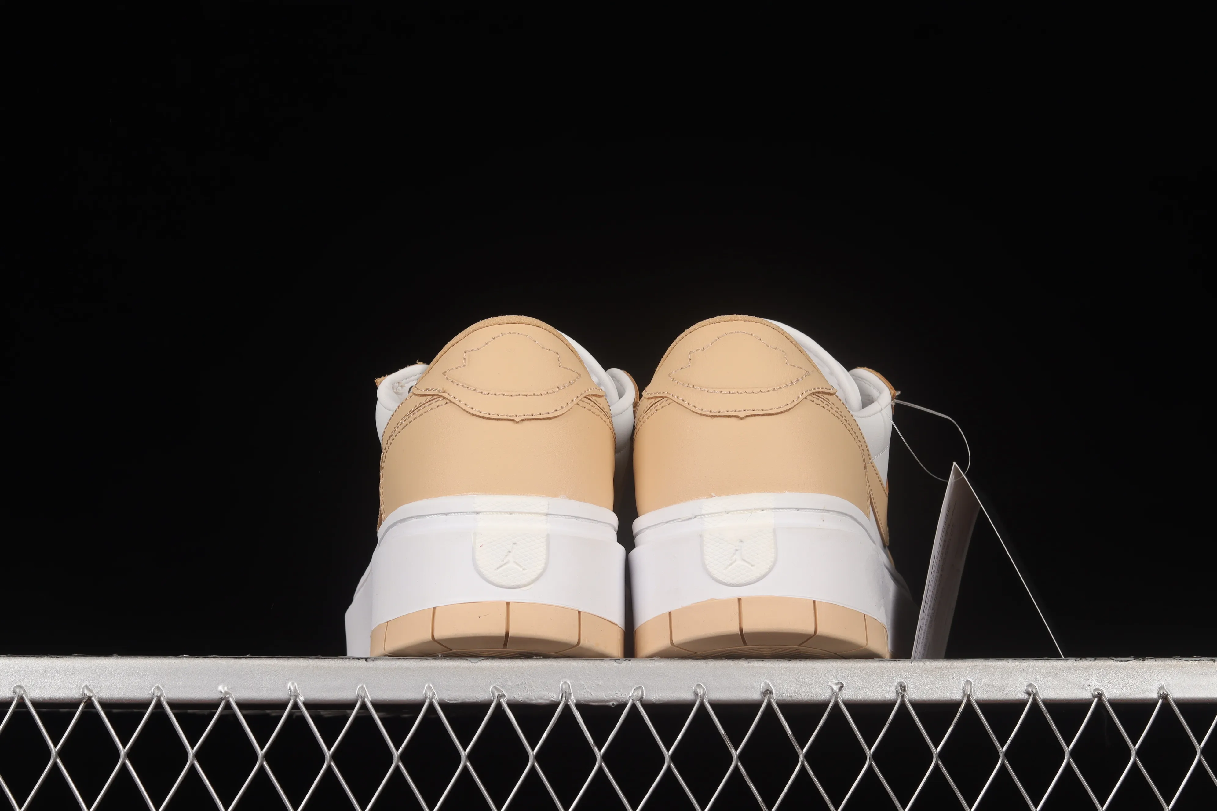 All categories Air Jordan Jordan series basketball shoes Air Jordan 1 Low Air Jordan 1 Elevate Low SE "Wolf Grey" Little AJ thick-soled retro basketball shoes DH7004-102